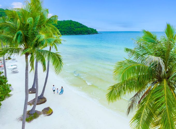 Bãi biển hoang sơ Phú Quốc